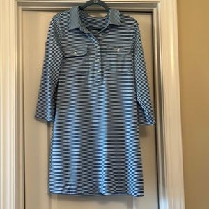 Vineyard Vines Performance dress size Large